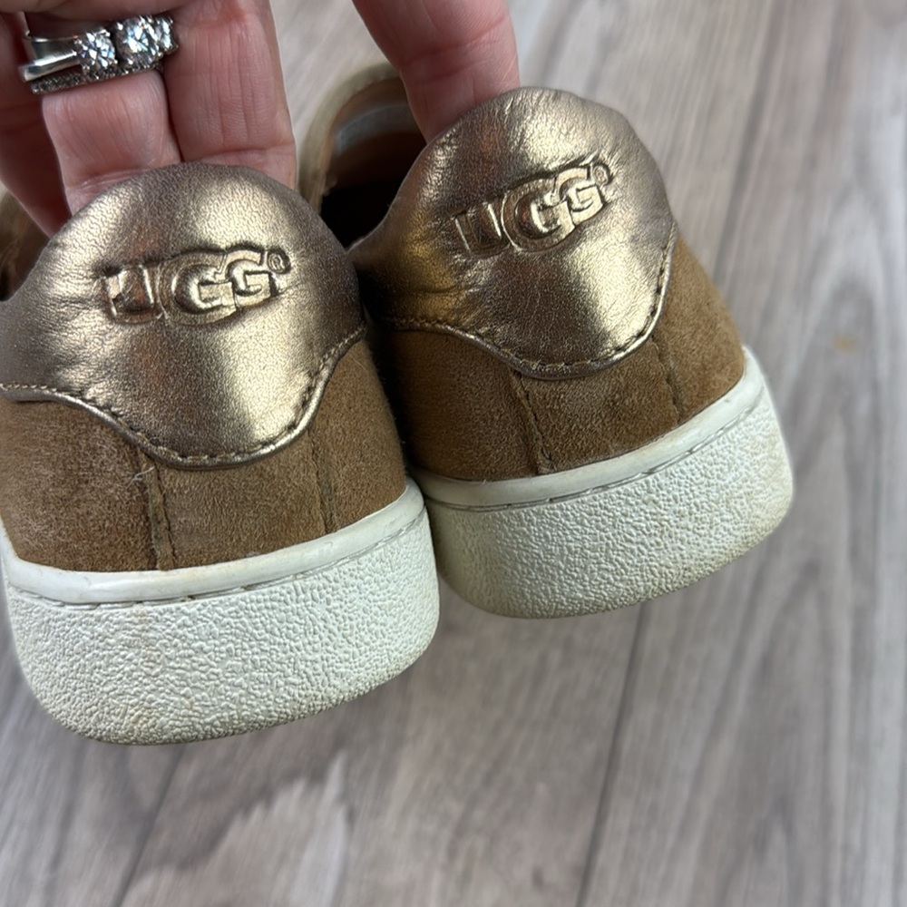 UGG Suede tan slip on sneakers 7 - Picture 3 of 4